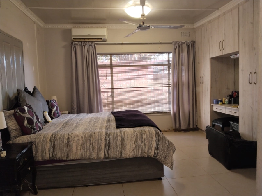 7 Bedroom Property for Sale in Chrissiefontein Gauteng