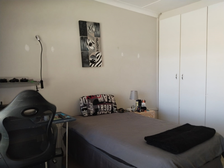 7 Bedroom Property for Sale in Chrissiefontein Gauteng