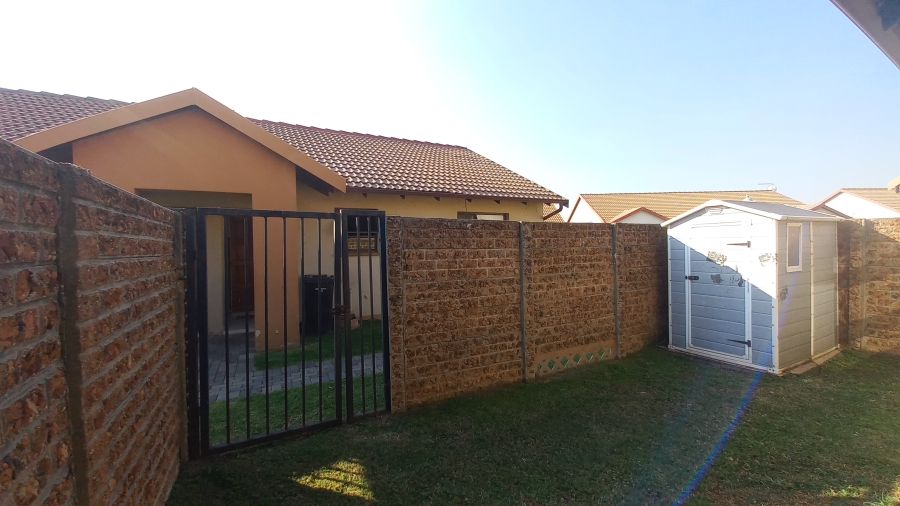 2 Bedroom Property for Sale in Parkrand Gauteng