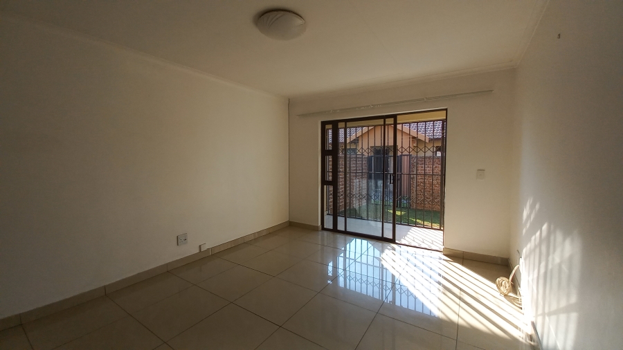 2 Bedroom Property for Sale in Parkrand Gauteng