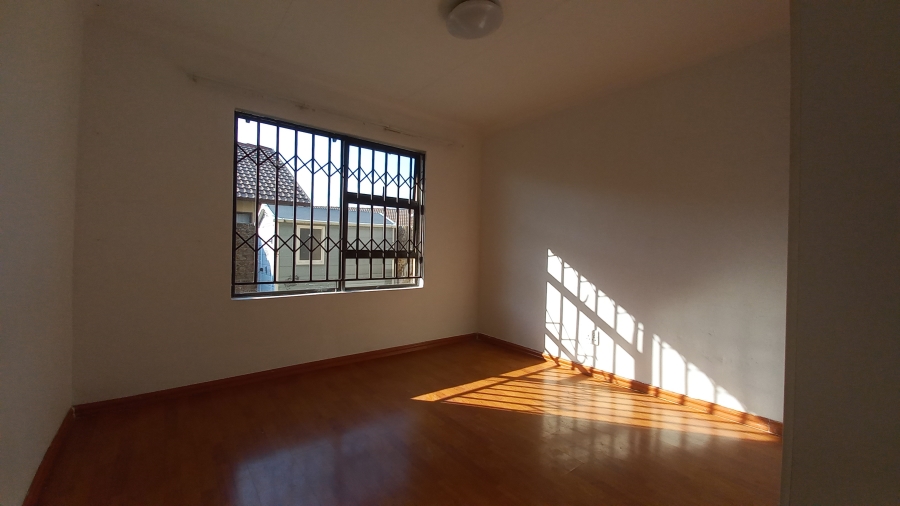 2 Bedroom Property for Sale in Parkrand Gauteng