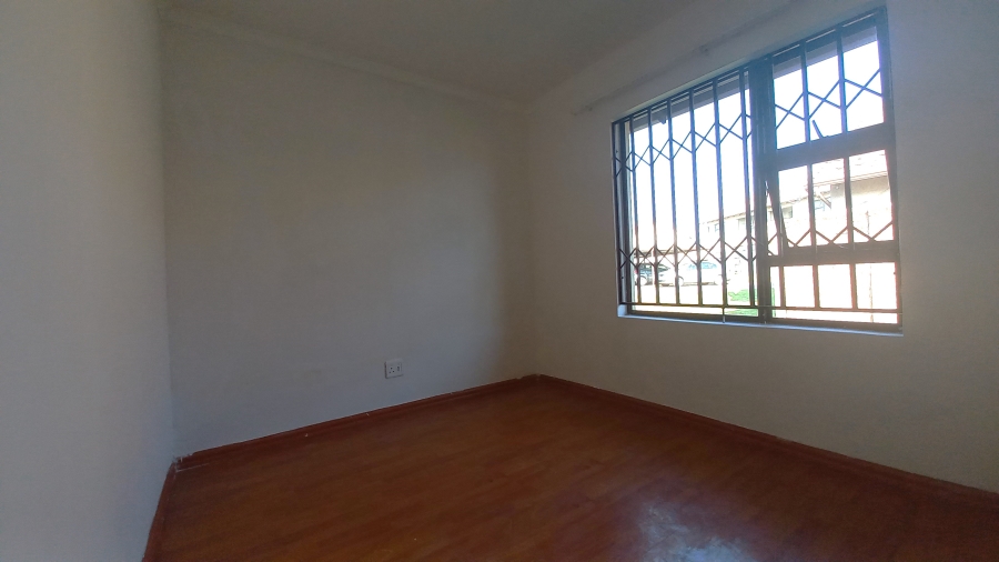 2 Bedroom Property for Sale in Parkrand Gauteng