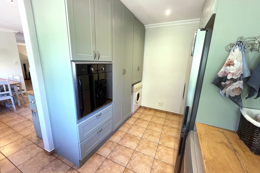 7 Bedroom Property for Sale in Henley on Klip Gauteng