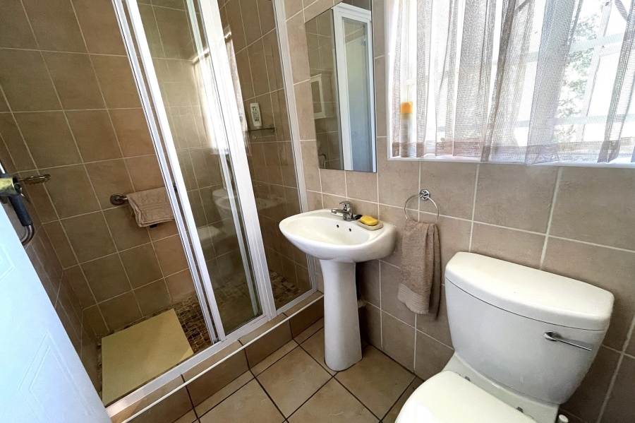 7 Bedroom Property for Sale in Henley on Klip Gauteng