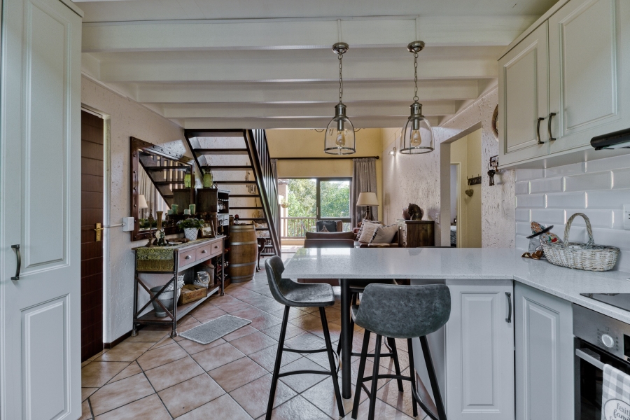 To Let 2 Bedroom Property for Rent in Lonehill Gauteng