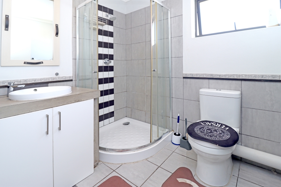 2 Bedroom Property for Sale in Dainfern Gauteng