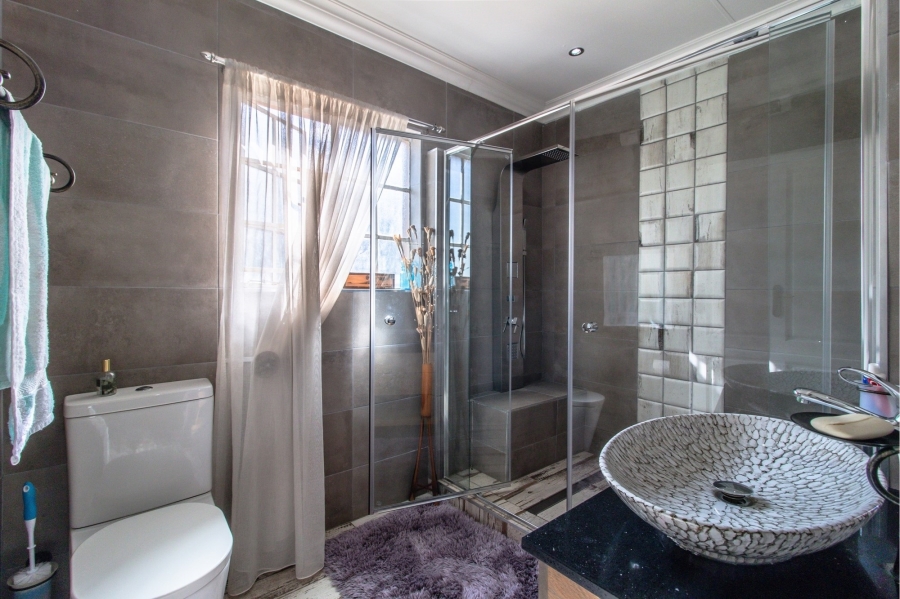 4 Bedroom Property for Sale in Ruimsig Gauteng