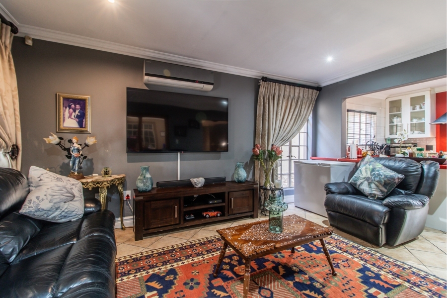 4 Bedroom Property for Sale in Ruimsig Gauteng