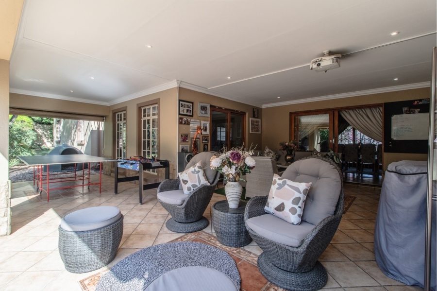 4 Bedroom Property for Sale in Ruimsig Gauteng