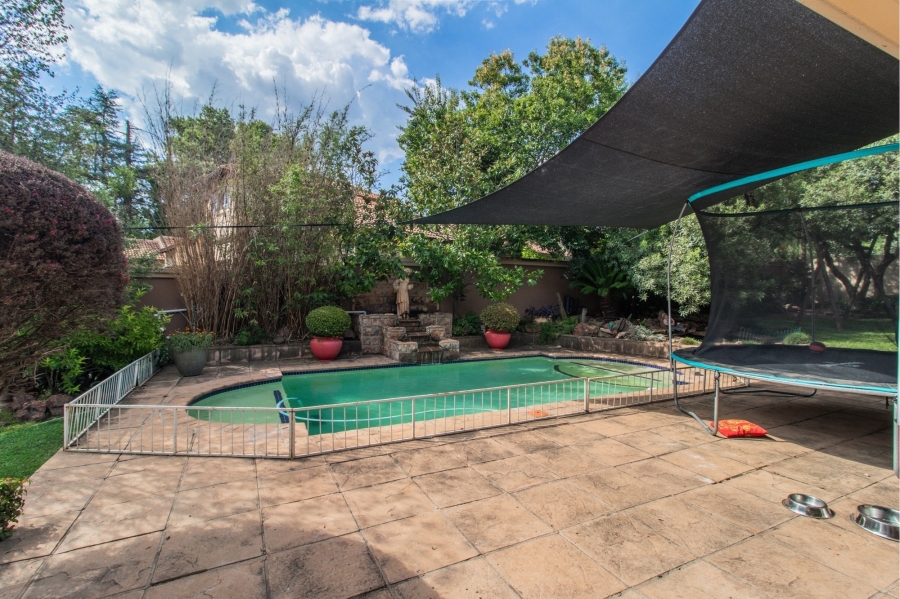 4 Bedroom Property for Sale in Ruimsig Gauteng