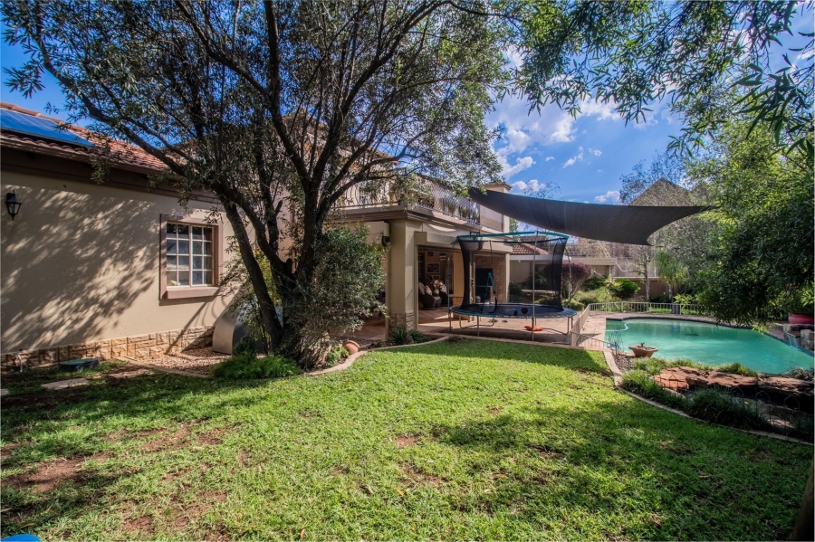 4 Bedroom Property for Sale in Ruimsig Gauteng