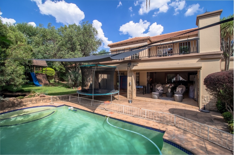 4 Bedroom Property for Sale in Ruimsig Gauteng