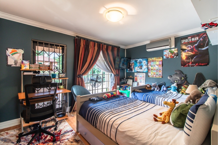 4 Bedroom Property for Sale in Ruimsig Gauteng
