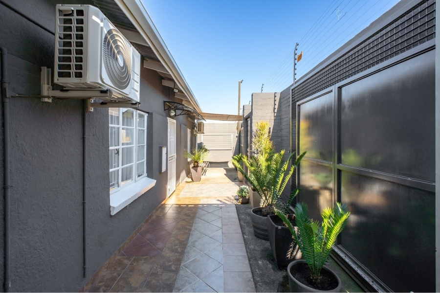 3 Bedroom Property for Sale in Newlands Gauteng