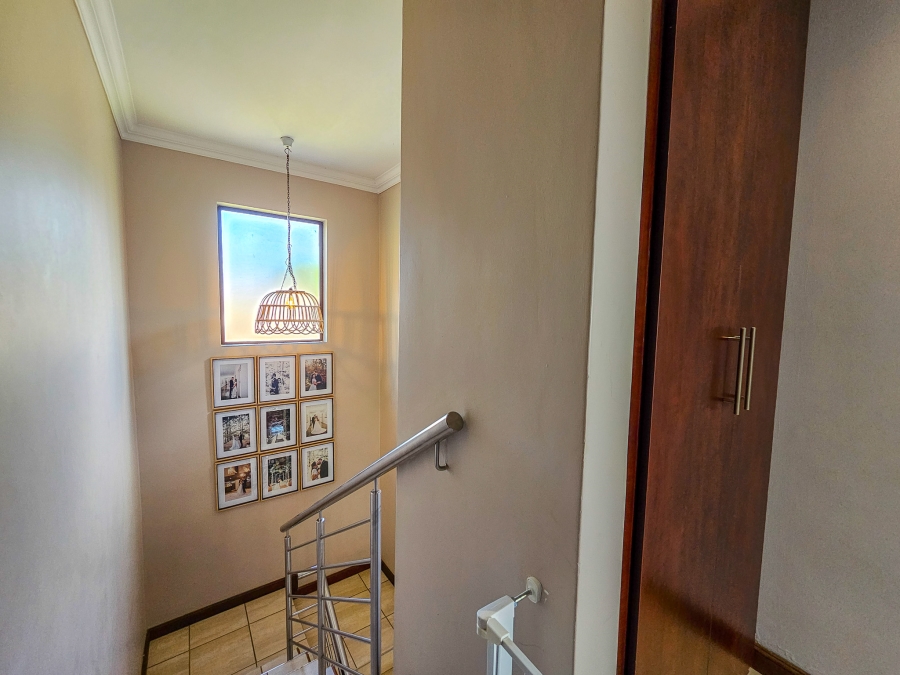 3 Bedroom Property for Sale in Midstream Hill Gauteng