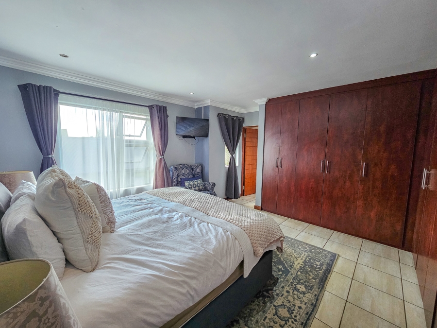 3 Bedroom Property for Sale in Midstream Hill Gauteng