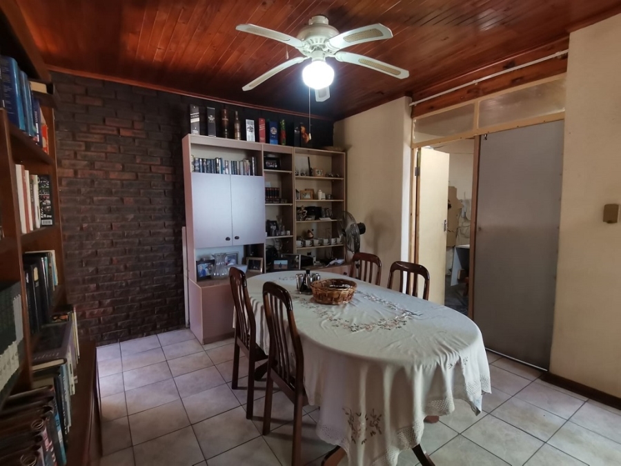 4 Bedroom Property for Sale in Brackenhurst Gauteng