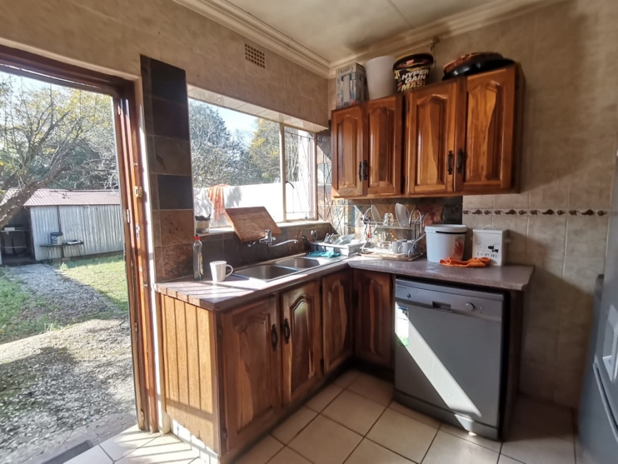 4 Bedroom Property for Sale in Brackenhurst Gauteng