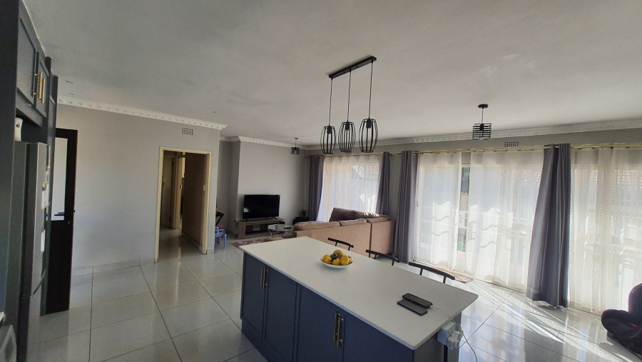 3 Bedroom Property for Sale in Weltevreden Park Gauteng