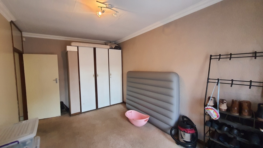 3 Bedroom Property for Sale in Weltevreden Park Gauteng