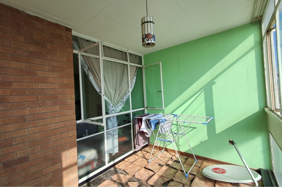 1 Bedroom Property for Sale in Kensington Gauteng