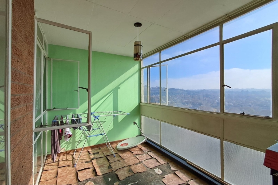 1 Bedroom Property for Sale in Kensington Gauteng