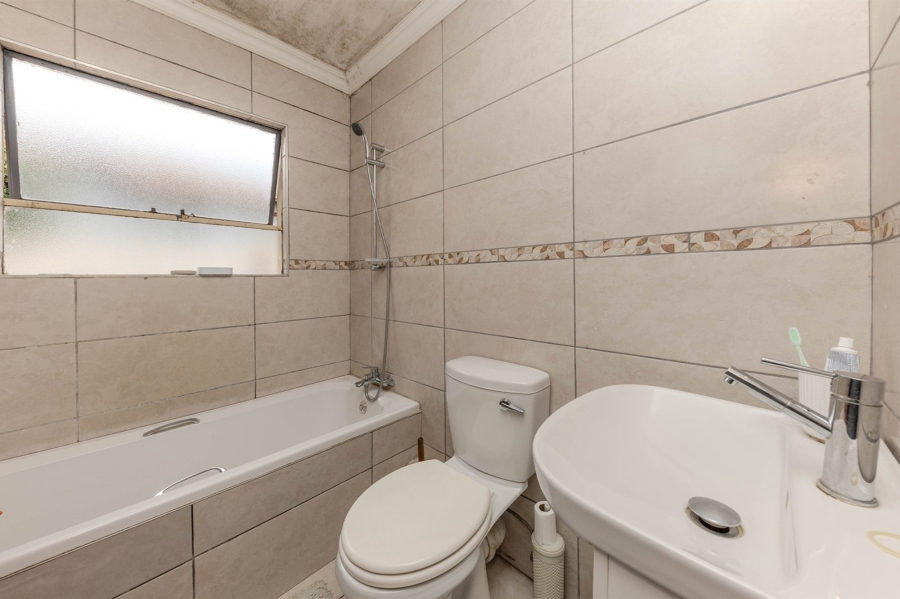 3 Bedroom Property for Sale in Cosmo City Gauteng