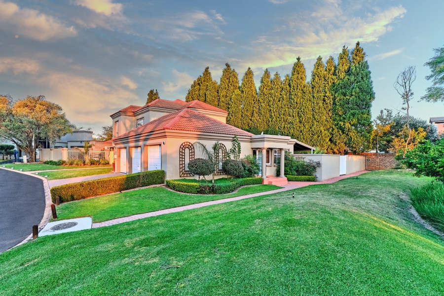 5 Bedroom Property for Sale in Dainfern Ridge Gauteng