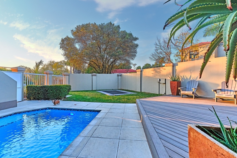 5 Bedroom Property for Sale in Dainfern Ridge Gauteng