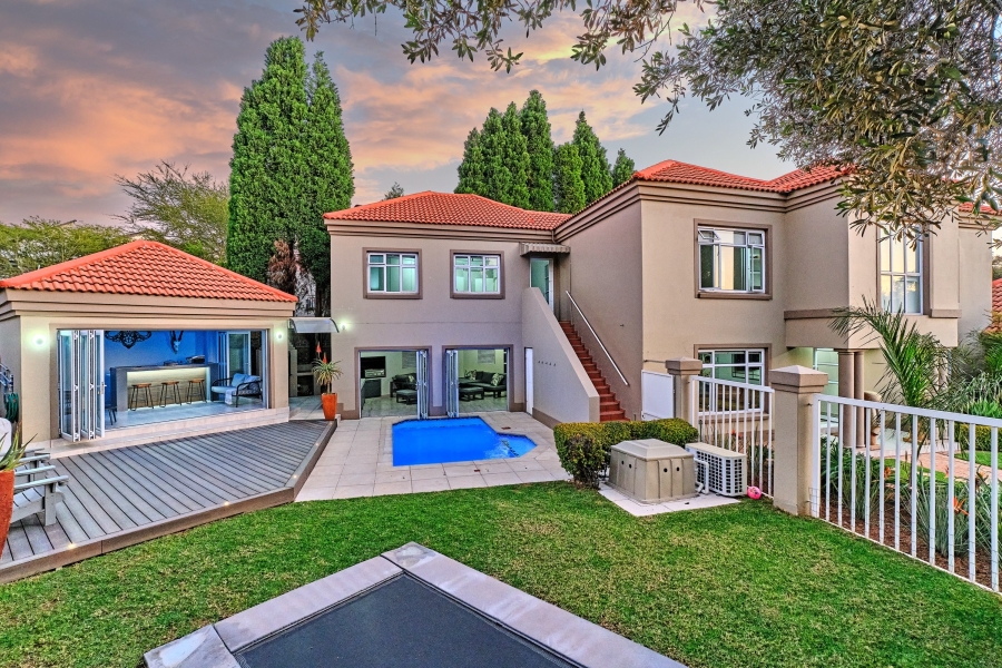 5 Bedroom Property for Sale in Dainfern Ridge Gauteng