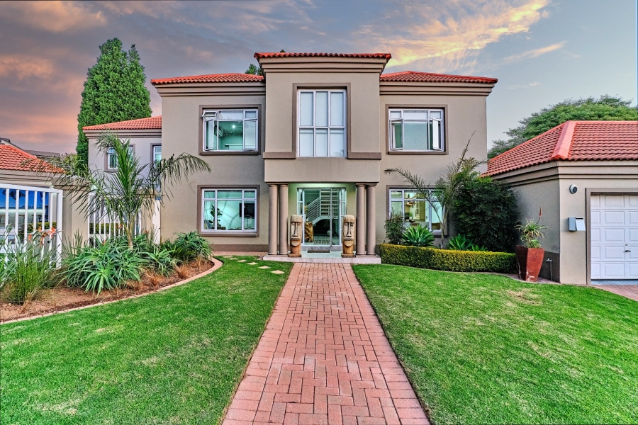 5 Bedroom Property for Sale in Dainfern Ridge Gauteng