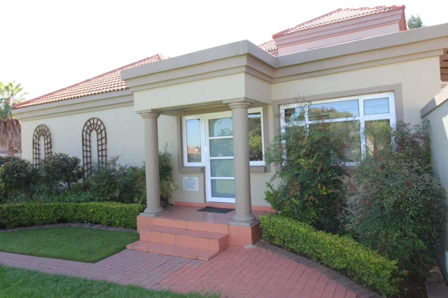 5 Bedroom Property for Sale in Dainfern Ridge Gauteng