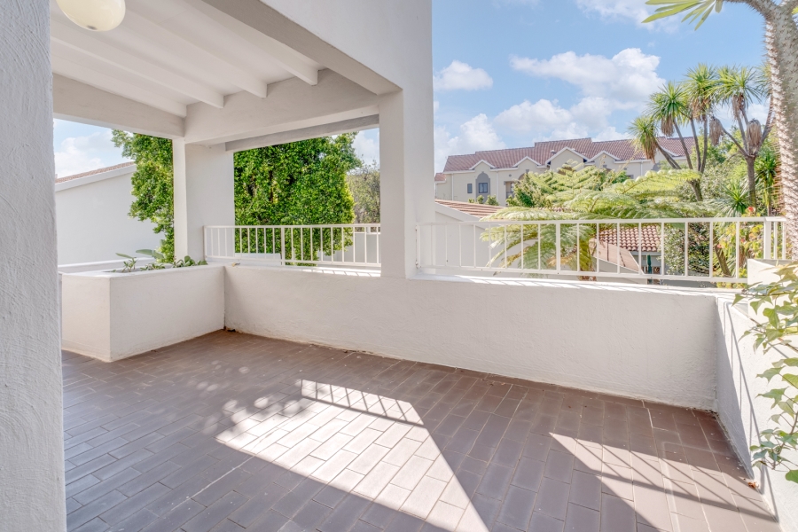 1 Bedroom Property for Sale in Bryanston Gauteng