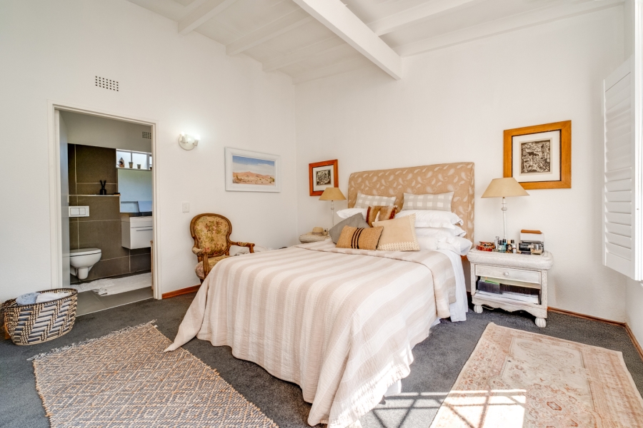 1 Bedroom Property for Sale in Bryanston Gauteng