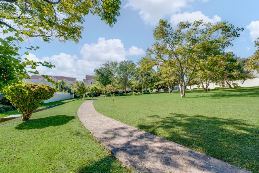 1 Bedroom Property for Sale in Bryanston Gauteng
