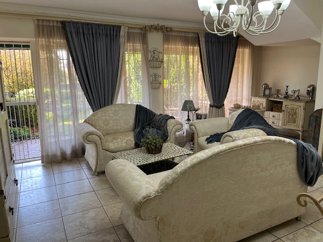3 Bedroom Property for Sale in Croydon Gauteng