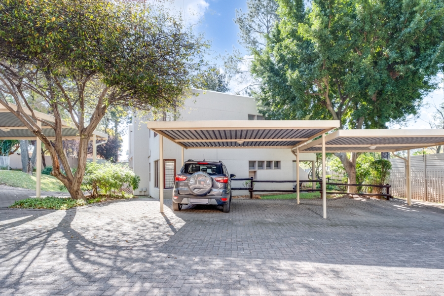 2 Bedroom Property for Sale in Bryanston Gauteng