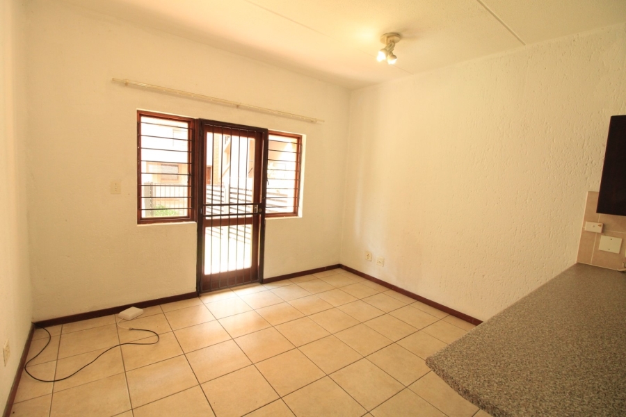 To Let 1 Bedroom Property for Rent in Paulshof Gauteng