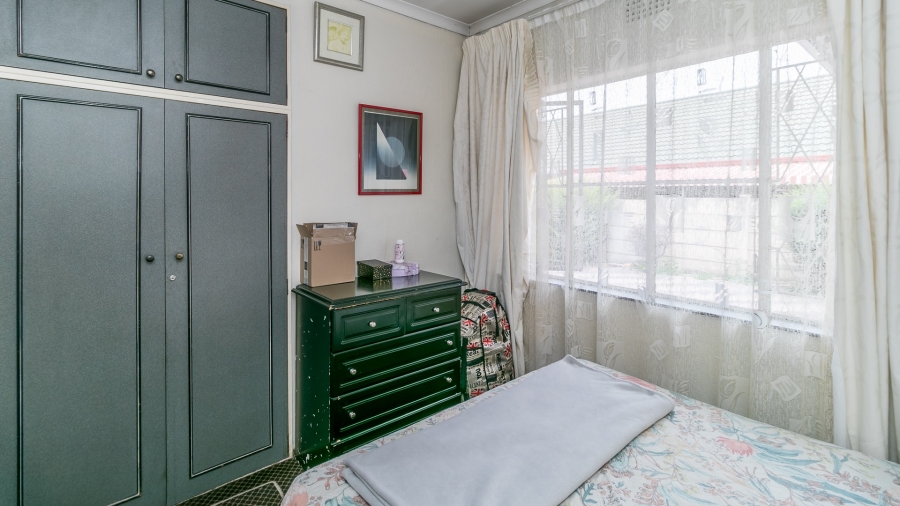 To Let 3 Bedroom Property for Rent in Bosmont Gauteng