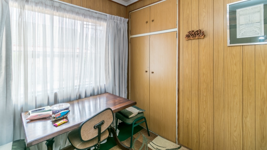 To Let 3 Bedroom Property for Rent in Bosmont Gauteng