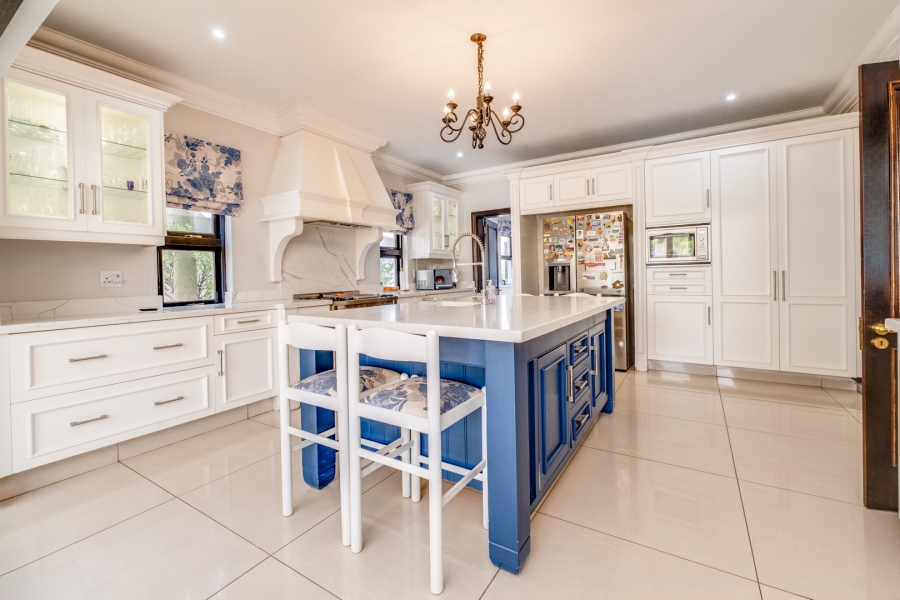To Let 5 Bedroom Property for Rent in Fourways Gardens Gauteng