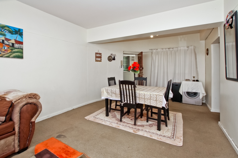 To Let 1 Bedroom Property for Rent in Cyrildene Gauteng