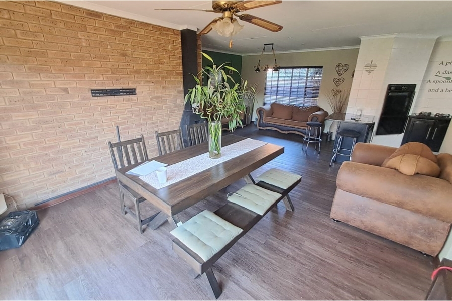 3 Bedroom Property for Sale in Wierda Park Gauteng