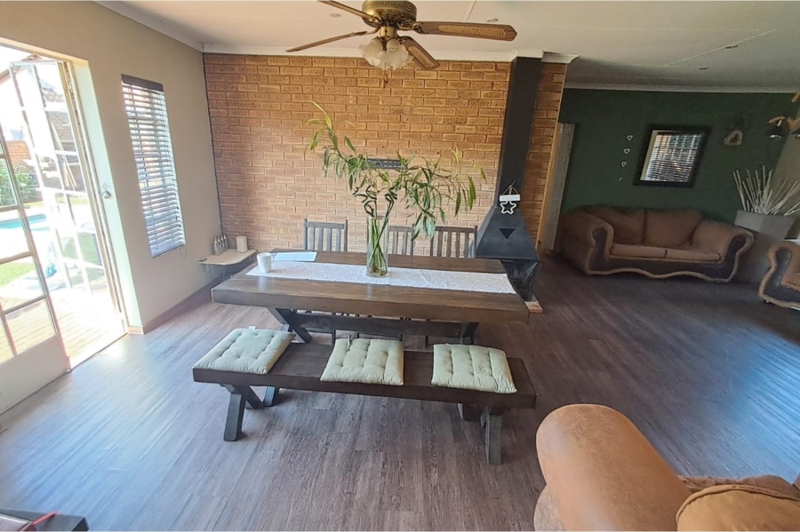 3 Bedroom Property for Sale in Wierda Park Gauteng