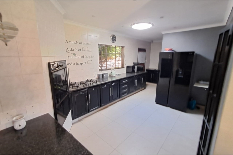 3 Bedroom Property for Sale in Wierda Park Gauteng