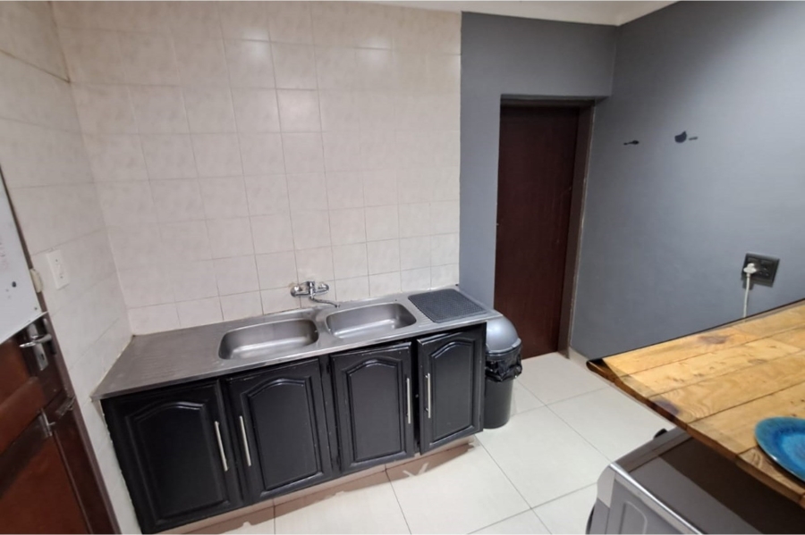 3 Bedroom Property for Sale in Wierda Park Gauteng
