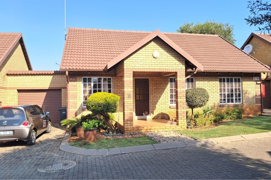 2 Bedroom Property for Sale in Clubview Gauteng