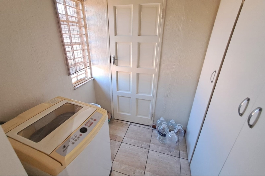 2 Bedroom Property for Sale in Clubview Gauteng