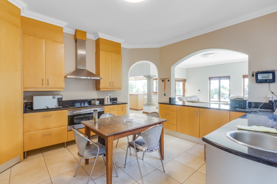 5 Bedroom Property for Sale in Dainfern Golf Estate Gauteng