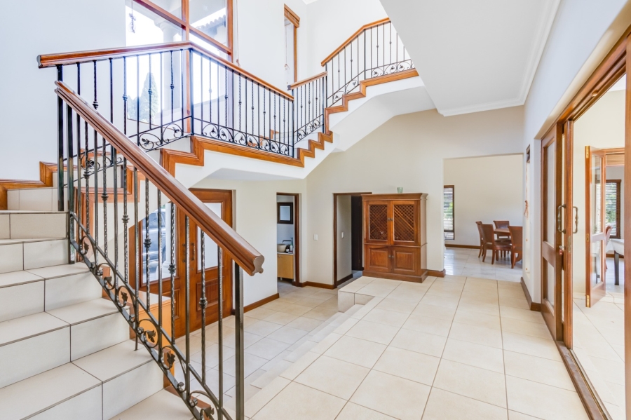 5 Bedroom Property for Sale in Dainfern Golf Estate Gauteng